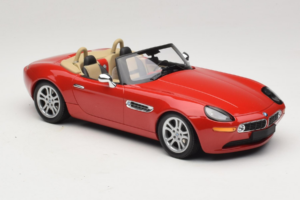 BMW Z8 Red Minichamps 1:18 155024230 Diecast - image 4 of 6