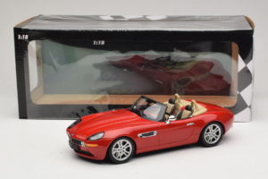 BMW Z8 Red Minichamps 1:18 155024230 Diecast - image 6 of 6