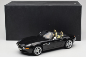 BMW Z8 Black Kyosho 1:18 80439411729 Diecast - image 9 of 9