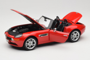 BMW Z8 Red Kyosho 1:18 80439411730 Diecast - image 2 of 9