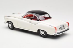 Borgward Isabella Coupe White Revell 1:18 08982-W1 Diecast - image 7 of 8