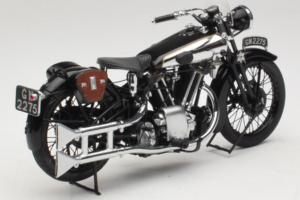 Brough Superior SS 100 T. E. Lawrence Minichamps 1:18 122135500 Diecast - image 2 of 6