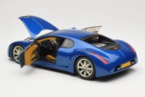 Bugatti EB 18.3 Chiron Blue AUTOart 1:18 70911 Diecast - image 5 of 8