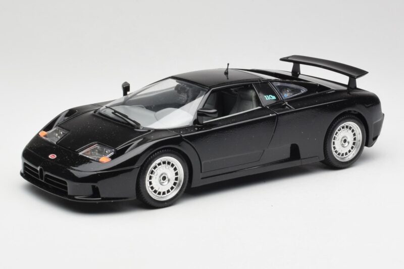 Bugatti EB110 Black Bburago 1:18 Bugatti EB110 Black Bburago 1:18 3055 Diecast