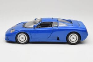 Bugatti EB110 Dark Blue Bburago 1:18 3035-DB Diecast - image 4 of 8