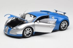Bugatti Veyron Edition Centenaire Chrome Blue Minichamps 1:18 100110850-O Diecast - image 2 of 7