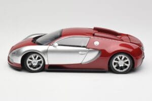 Bugatti Veyron Edition Centenaire Chrome Red Minichamps 1:18 100110851-O Diecast - image 4 of 8