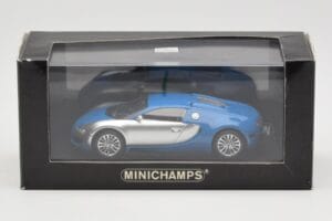 Bugatti Veyron Centenaire Blue Metallic Silver Minichamps 1:43 400110850 Diecast - image 4 of 4