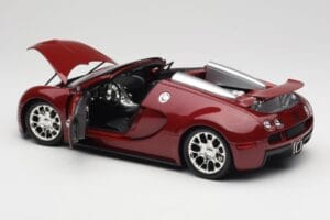 Bugatti Veyron Grand Sport Red Minichamps 1:18 100110832 Diecast - image 6 of 9