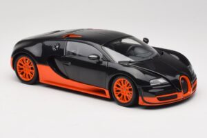 Bugatti Veyron Super Sport Top Gear Edition Minichamps 1:18 519101101 Diecast - image 6 of 8