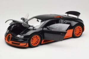 Bugatti Veyron Super Sport World Record Edition Carbon & Orange Minichamps 1:18 100110840 Diecast - image 2 of 8