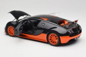 Bugatti Veyron Super Sport World Record Edition Carbon & Orange Minichamps 1:18 100110840 Diecast - image 5 of 8