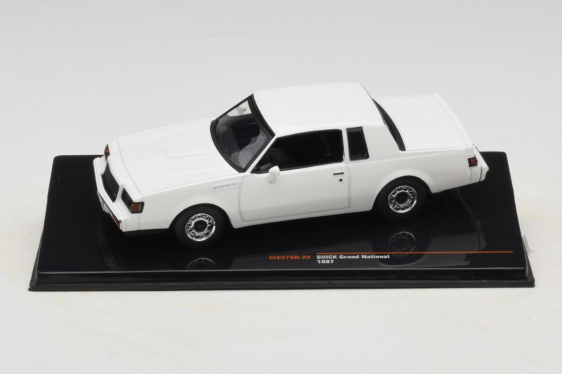 Buick Grand National White IXO 1:43 CLC576N Diecast