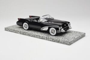 Buick Wildcat II Concept Black Minichamps 1:18 107141222 Diecast - image 4 of 6