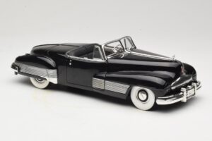 Buick Y-Job Black Anson 1:18 30409 Diecast - image 6 of 8