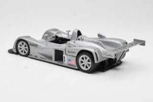Cadillac Northstar LMP #1 24 Hours of Le Mans 2000 Hot Wheels 1:18 29225 Diecast - image 7 of 8