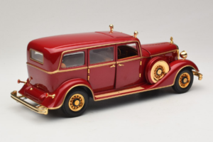 Cadillac Deluxe Tudor State Limousine Puyi Last Emperor of China Sun Star 1:18 4100 Diecast - image 3 of 9