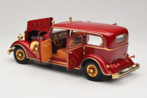 Cadillac Deluxe Tudor State Limousine Puyi Last Emperor of China Sun Star 1:18 4100 Diecast - image 5 of 9