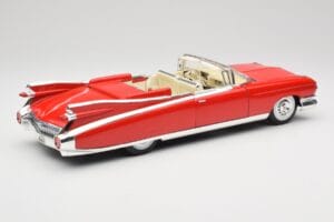 Cadillac Eldorado Biarritz Bolero Red Maisto 1:18 31813 Diecast - image 3 of 8