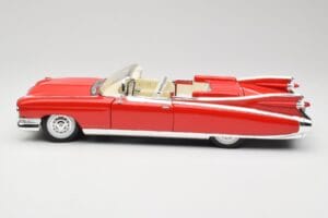 Cadillac Eldorado Biarritz Bolero Red Maisto 1:18 31813 Diecast - image 4 of 8