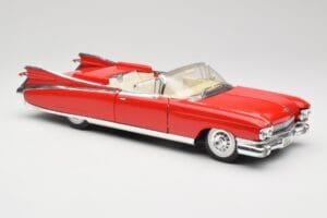 Cadillac Eldorado Biarritz Bolero Red Maisto 1:18 31813 Diecast - image 6 of 8