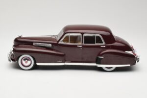 Cadillac Fleetwood 60 Special Sedan Red MCG 1:18 MCG18071 Diecast - image 3 of 6