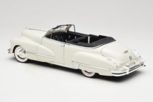 Cadillac Series 62 Convertible White Anson 1:18 30335 Diecast - image 7 of 8
