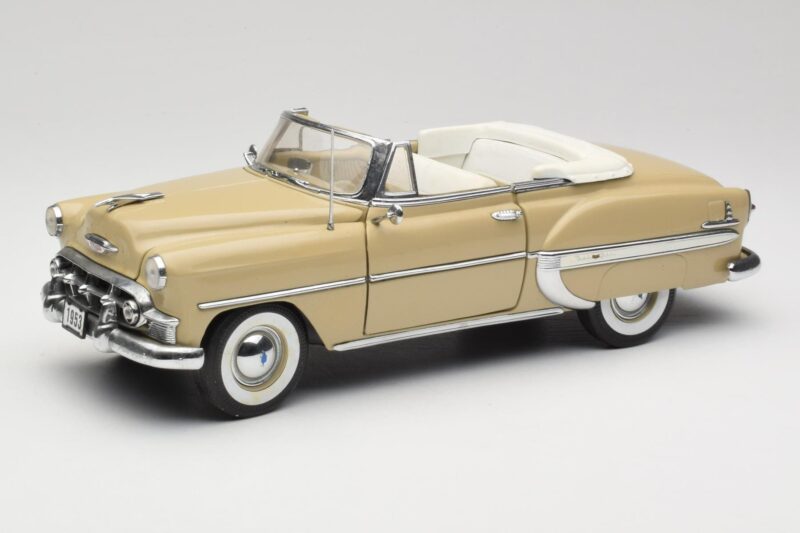 Chevrolet Bel Air Convertible Cream Sun Star 1:18 1623 Diecast
