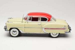 Chevrolet Bel Air Beige Sun Star 1:18 1600 Diecast - image 4 of 8