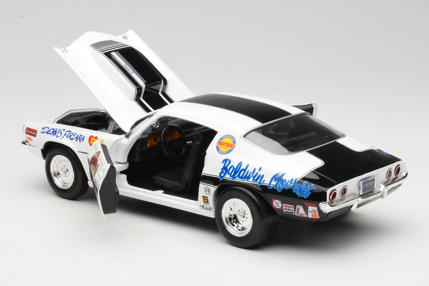 ERTL Chevrolet Camaro Baldwin-Motion 1:18 Diecast