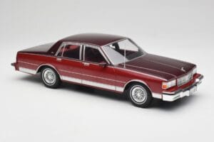 Chevrolet Caprice Red Metallic MCG 1:18 MCG18361 Diecast - image 4 of 6