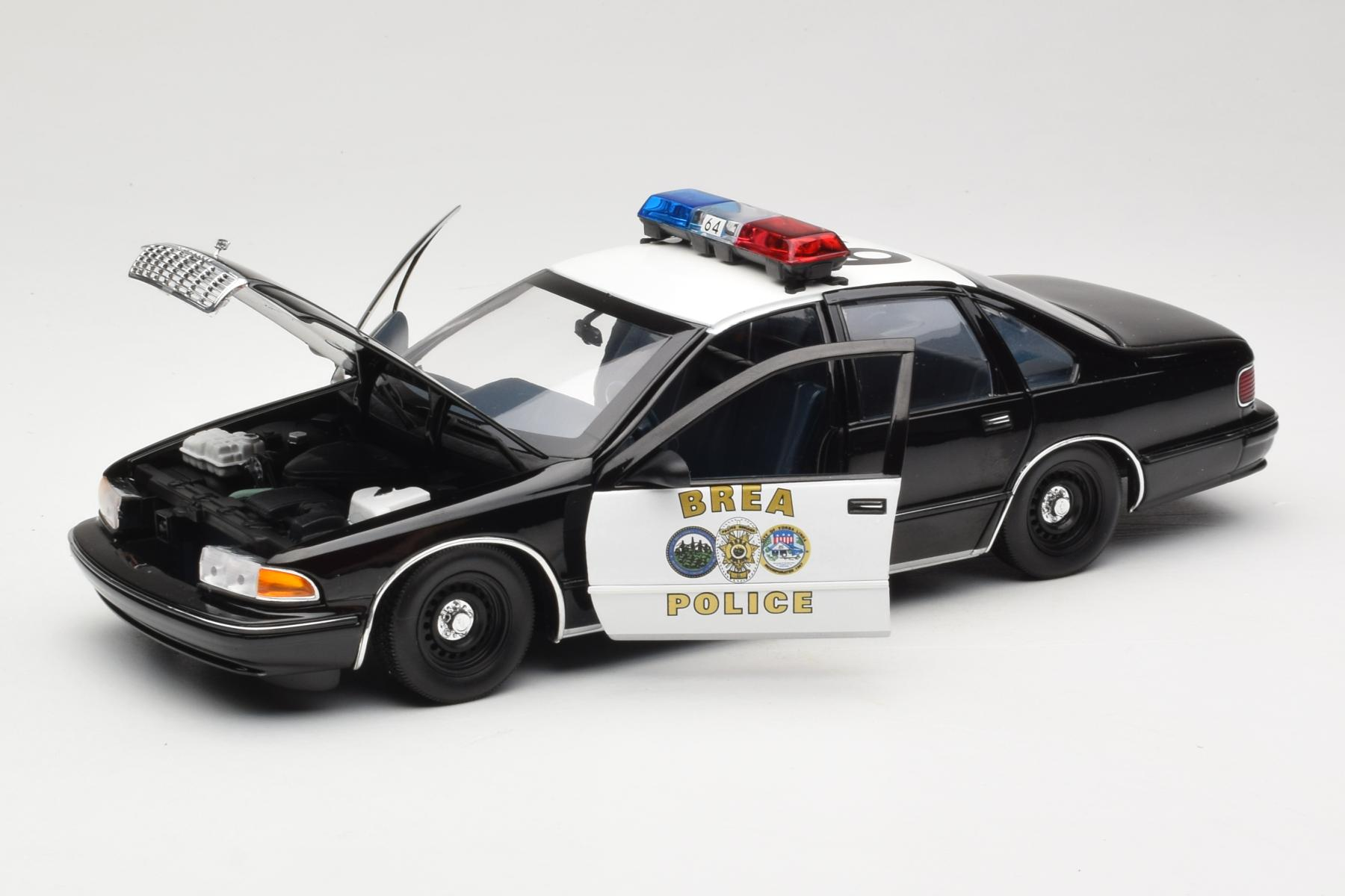 UT Models Chevrolet Caprice 1:18 California Police