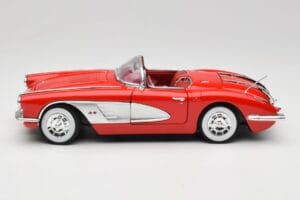 Chevrolet Corvette C1 Red Motormax 1:18 73100TC Diecast - image 4 of 8