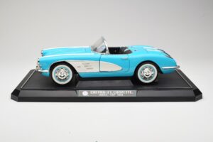 Chevrolet Corvette C1 Hard Top Blue Solido 1:12 1202-M1 Diecast - image 4 of 8