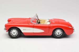 Chevrolet Corvette C1 Roadster Red Bburago 1:18 3024 Diecast - image 4 of 8