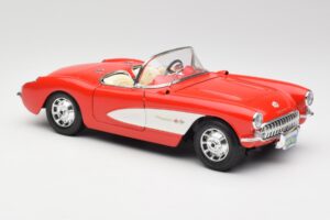 Chevrolet Corvette C1 Roadster Red Bburago 1:18 3024 Diecast - image 6 of 8