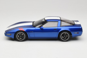Chevrolet Corvette C4 Grand Sport Admiral Blue GT Spirit 1:18 GT538 Resin - image 3 of 6