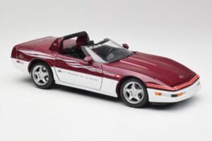 Chevrolet Corvette C4 Indy 500 Pace Car Maisto 1:18 56011 Diecast - image 6 of 8