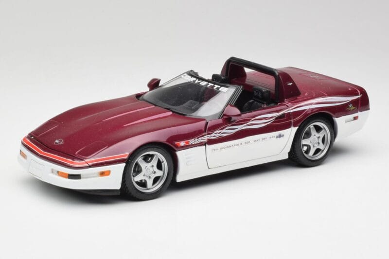 Chevrolet Corvette C4 Indy 500 Pace Car Maisto 1:18 56011 Diecast