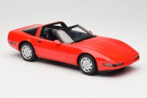 Chevrolet Corvette C4 Torch Red GT Spirit 1:18 GT537 Resin - image 4 of 6