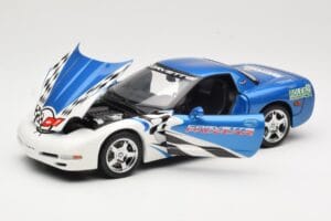Chevrolet Corvette C5 Pace Car Rolex 24 at Daytona 1999 UT Models 1:18 39944 Diecast - image 2 of 8