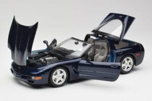 Chevrolet Corvette C5 Nassau Blue Bburago 1:18 30166 Diecast - image 2 of 8