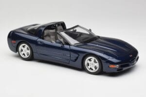 Chevrolet Corvette C5 Nassau Blue Bburago 1:18 30166 Diecast - image 6 of 8