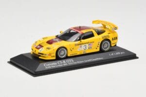 Chevrolet Corvette C5-R #3 R. Fellows / J. O'Connell / O. Gavin ALMS Petit Le Mans 2002 Minichamps 1:43 400021493 Diecast - image 2 of 4