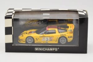 Chevrolet Corvette C5-R #3 R. Fellows / J. O'Connell / O. Gavin ALMS Petit Le Mans 2002 Minichamps 1:43 400021493 Diecast - image 4 of 4
