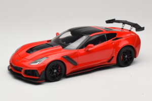 Chevrolet Corvette C7 ZR1 Torch Red IXO 1:18 18RDC243-FO Diecast