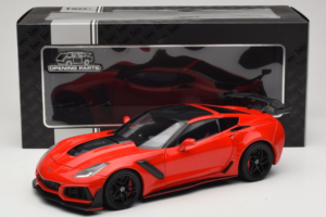 Chevrolet Corvette C7 ZR1 Torch Red IXO 1:18 18RDC243-FO Diecast - image 8 of 8