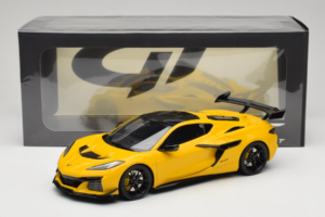 Chevrolet Corvette C8 ZR1 Yellow GT Spirit 1:18 GT528 Resin - image 6 of 6