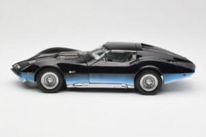Chevrolet Corvette Manta Ray Blue AUTOart 1:18 71041 Diecast - image 4 of 8
