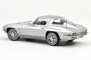 Chevrolet Corvette C2 Sting Ray Sebring Silver Norev 1:18 189052 Diecast - image 2 of 2